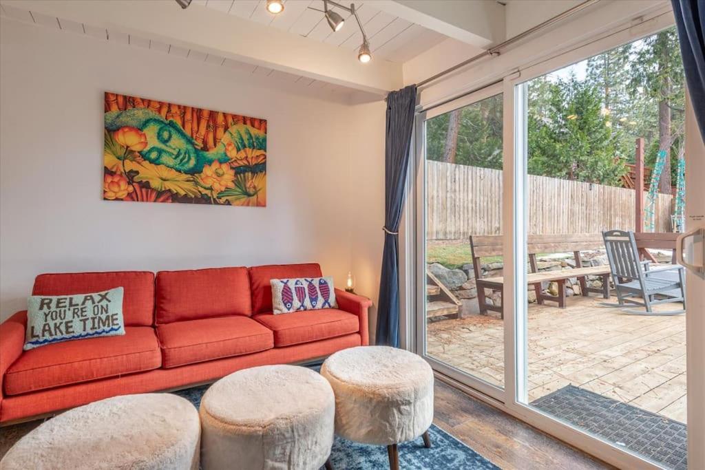 Lake Views, Pet-Friendly Cabin With Hot-Tub In King'S Beach Кінґс-Біч Екстер'єр фото